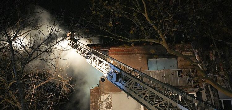 Rosjanie zaatakowali Mikołajów Szahedami: trafili w budynki mieszkalne, są zabici. Zdjęcia i wideo