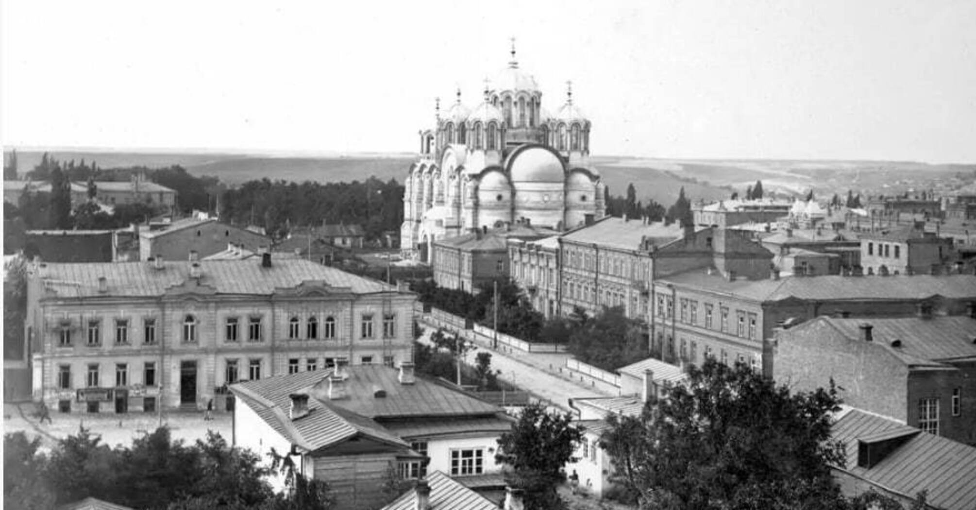 What St. Volodymyr's Cathedral looked like almost 150 years ago: a historical photo of Kyiv