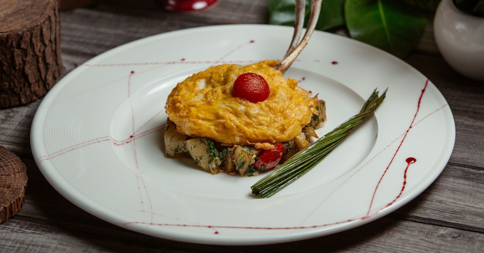 What to cook for a festive table from minced meat and pineapple: a recipe for a delicious appetizer