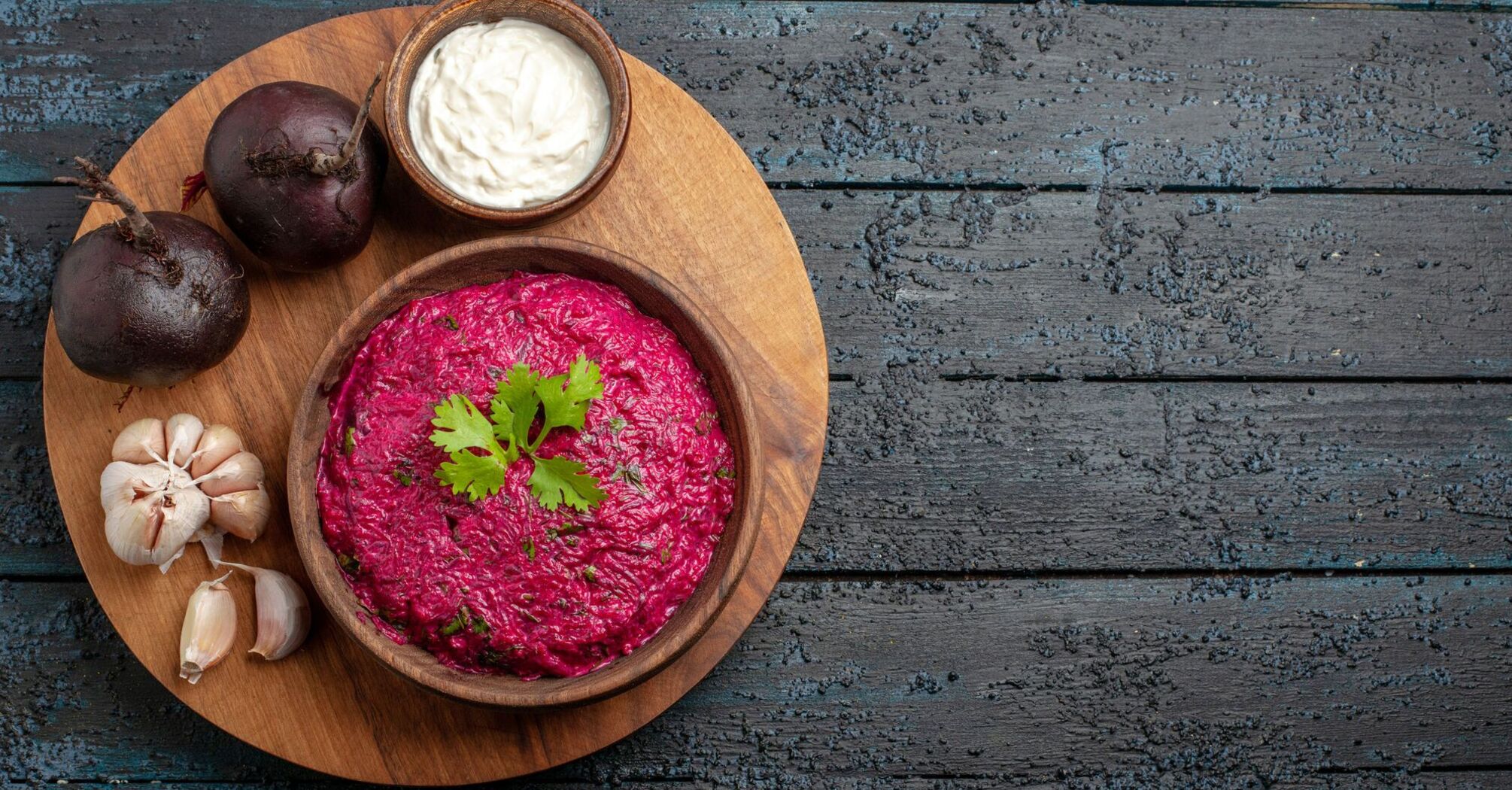 Beetroot and feta spread: a quick solution if guests are already on the doorstep