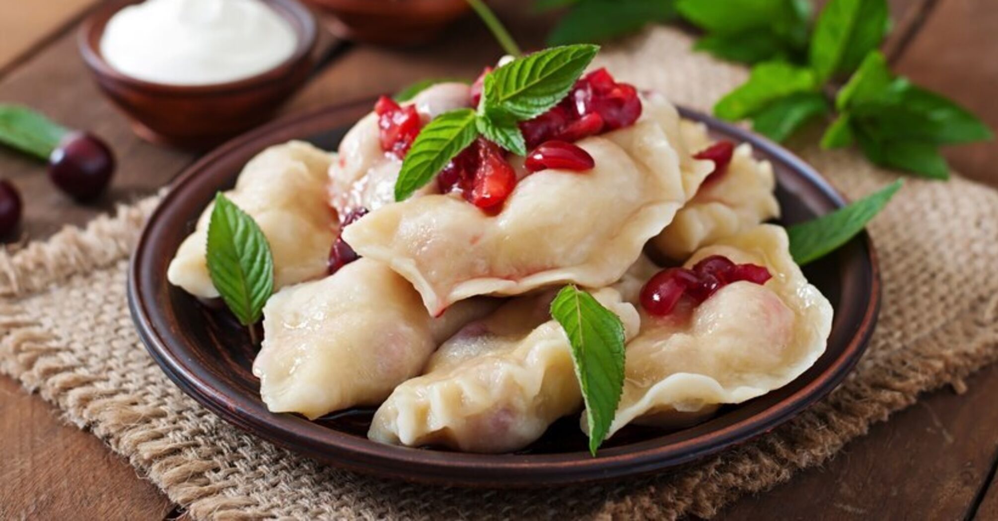 The most successful dough for homemade dumplings: does not stick to hands and fits well