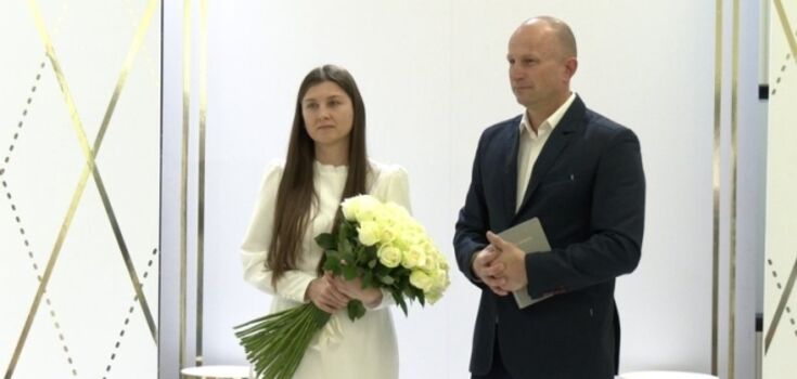 A foreigner whose surname may cause hysteria among Russians got married in Rivne: he helps the Armed Forces of Ukraine. Photo