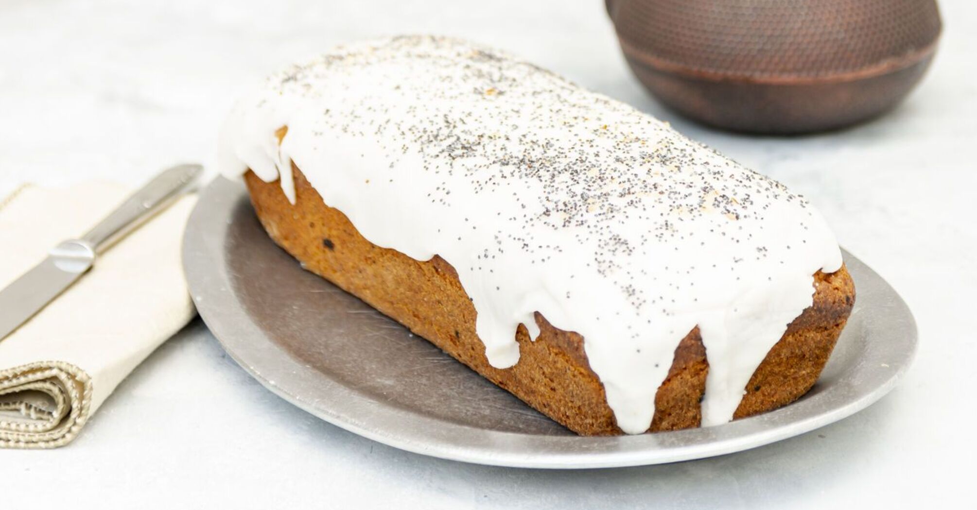 Lemon poppy seed cake: how to soak it so that it is not dry