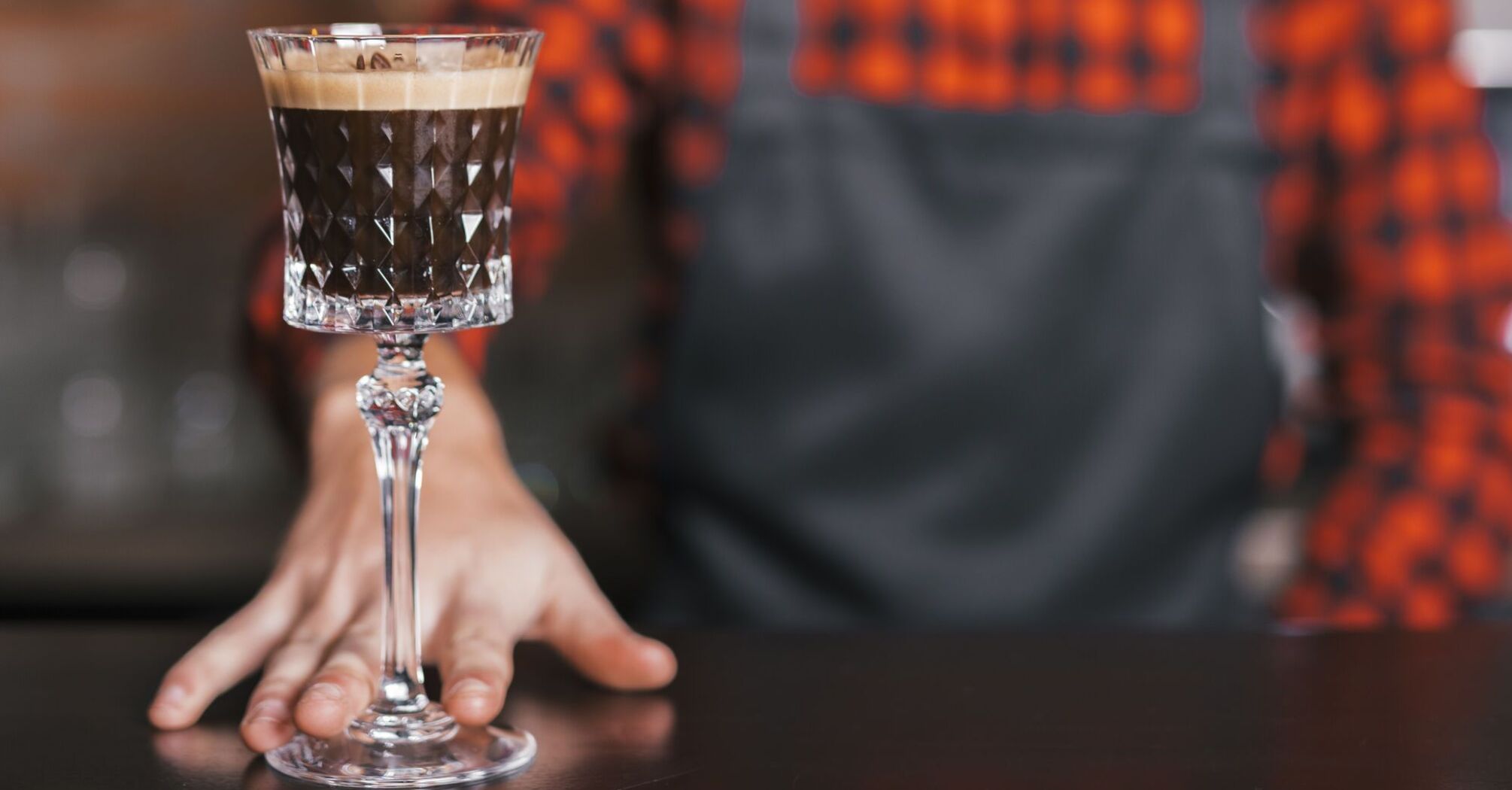 Caramel coffee liqueur: how to make a delicious alcoholic drink at home