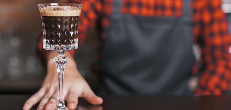 Caramel coffee liqueur: how to make a delicious alcoholic drink at home
