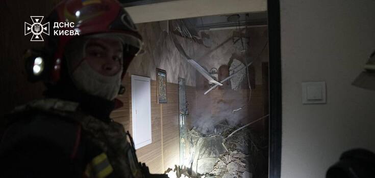 The consequences of an enemy attack on Kyiv: photos from the scene