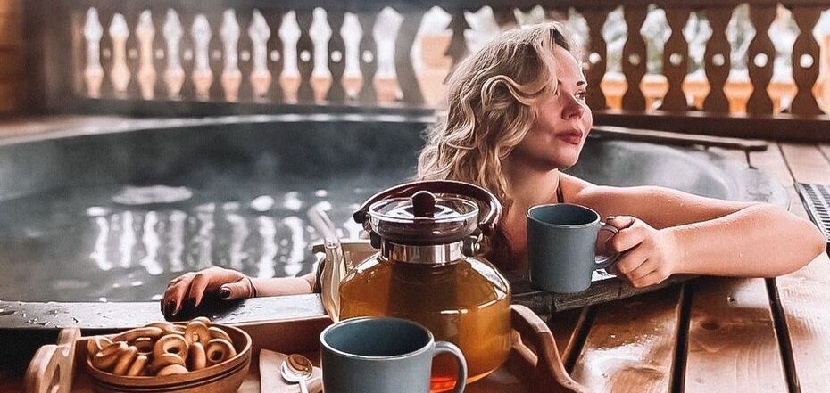 Kadzie z wodą mineralną - Zakarpacie