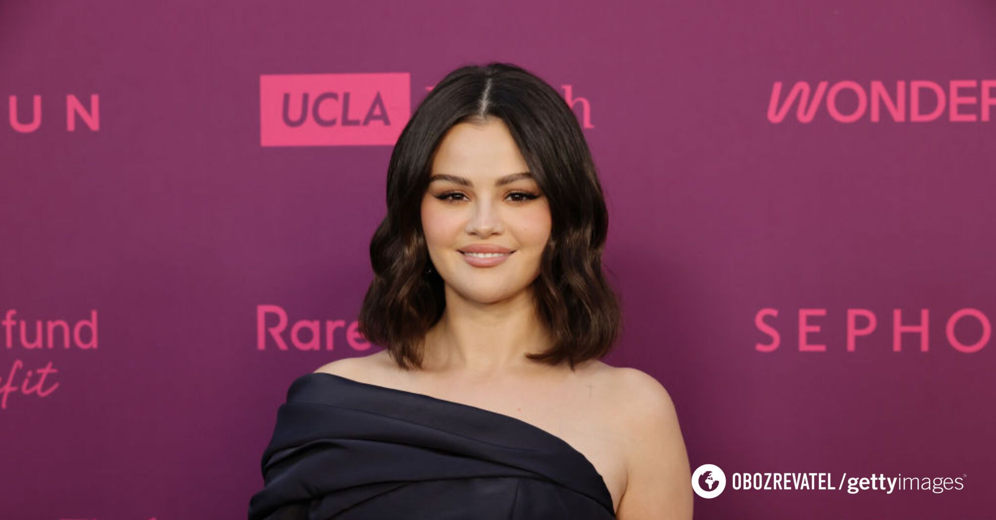 The network is delighted with Selena Gomez's new haircut: what does the trendy 'forehead' look like