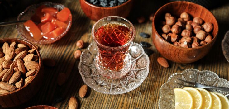 Varenukha according to an authentic Ukrainian recipe: how to prepare a delicious alcoholic drink