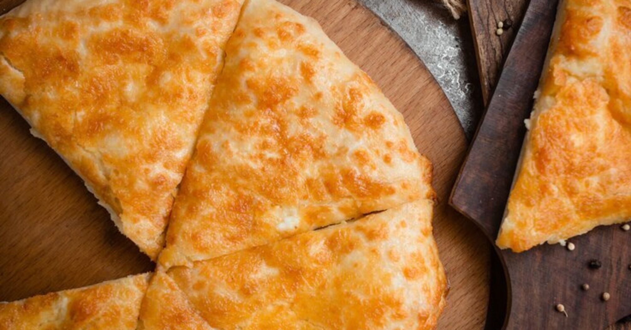 Lazy cheese pancake that is much easier to make than khachapuri: ready in 15 minutes at most