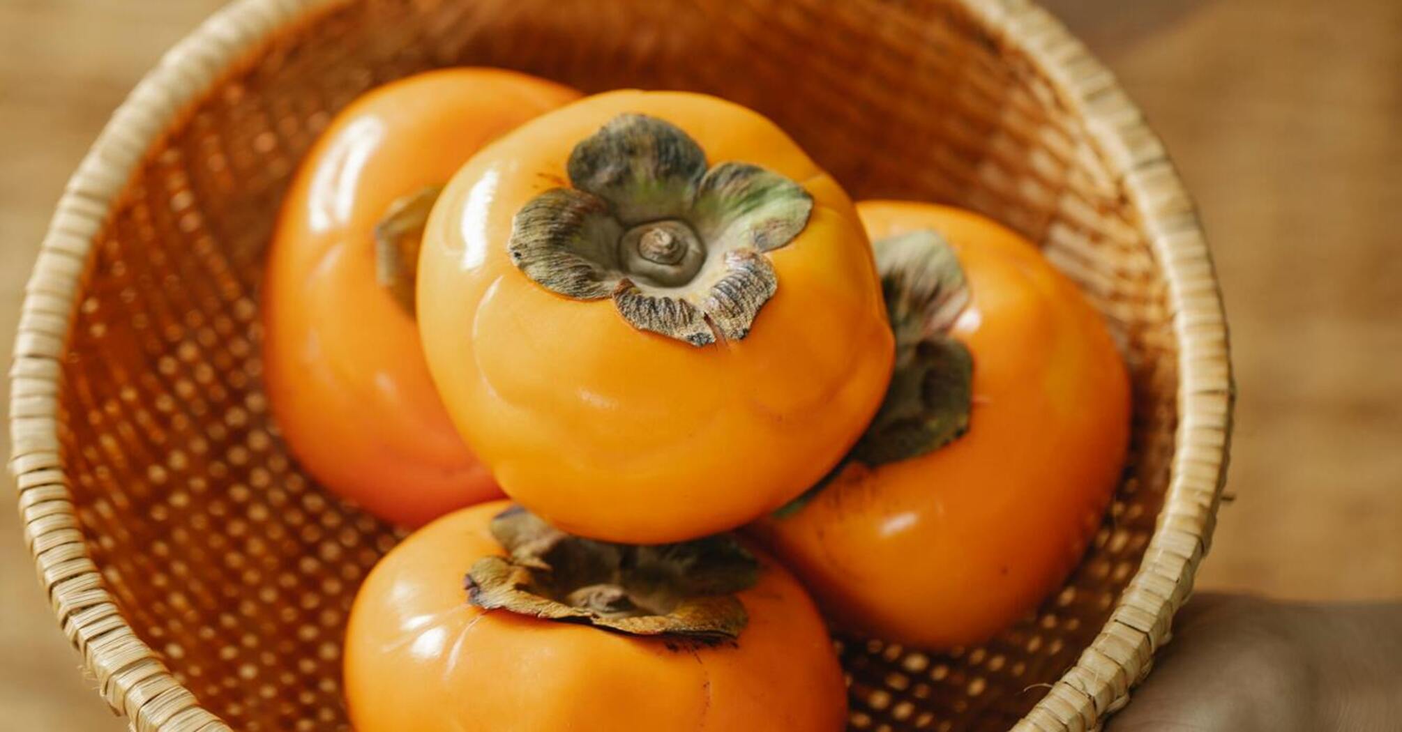 How to choose delicious and ripe persimmons: tips from experts