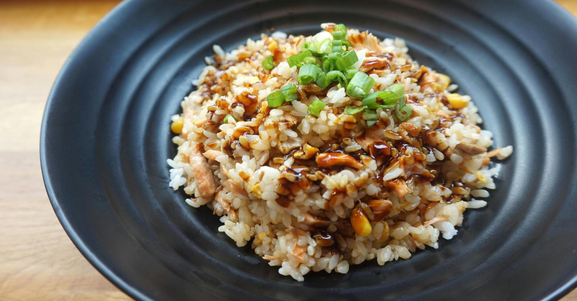 How to cook rice perfectly so that it does not stick together: a celebrity chef shares his secret