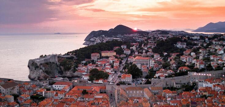 A popular European city began to resemble Disneyland due to the crowds of tourists