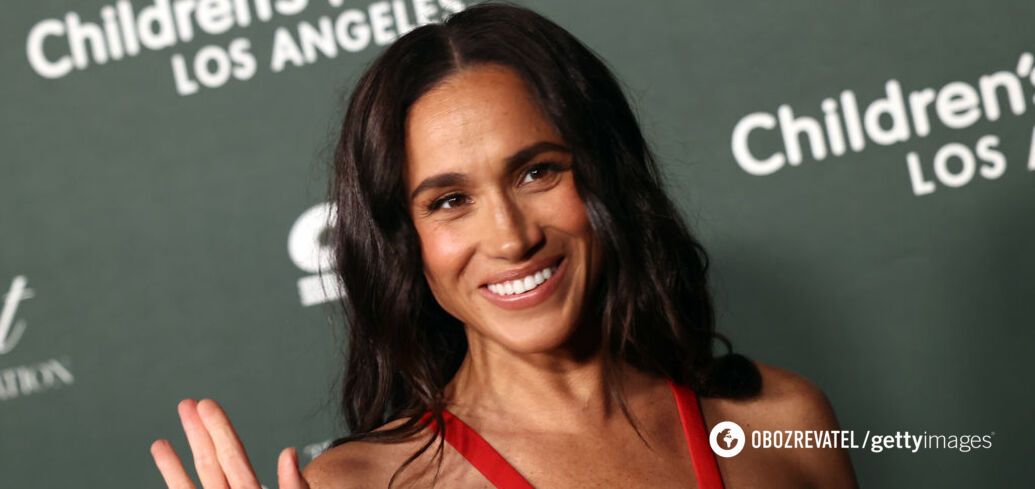 Always boasting exquisite looks: Meghan Markle attends L.A. charity dinner in a classic outfit