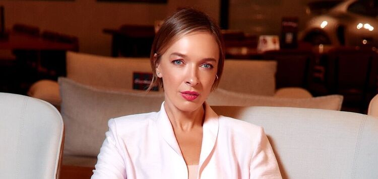 The first photo from anchor Vasylisa Frolova's wedding in the UAE appeared online: what dress the bride has chosen for the big day