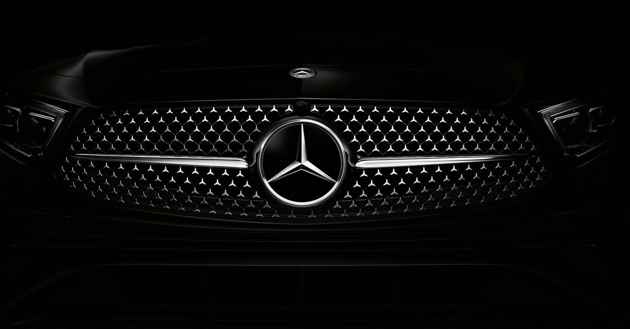 Which Mercedes-Benz SUVs will be released in 2025: rating of large luxury models