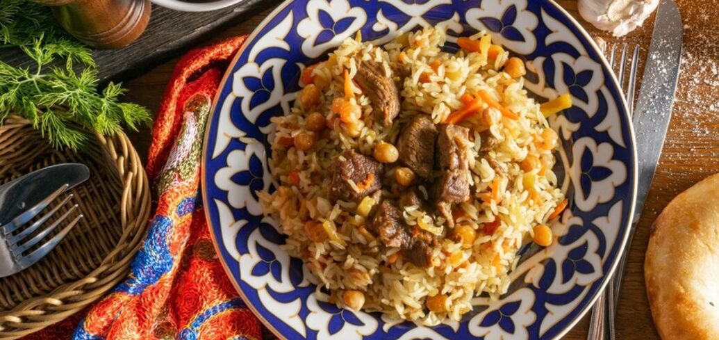 Never cook pilaf this way: why rice sticks together and turns out dry