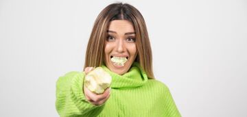 Почему жевание так же необходимо как и мытье рук: важное объяснение