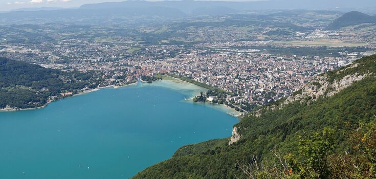 Where to go on vacation to spend a minimum of money: experts named the destinations