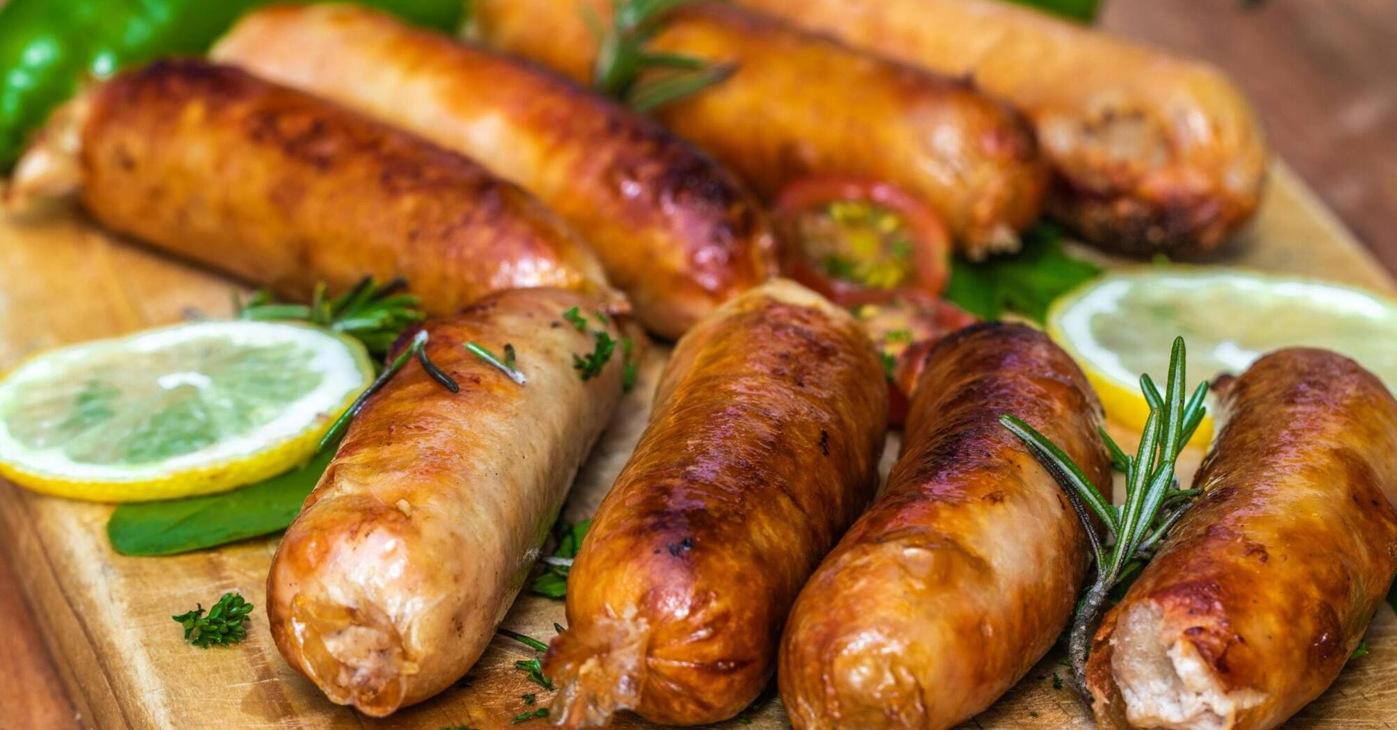 Homemade fillet sausages with hard cheese: they will be very tasty and juicy