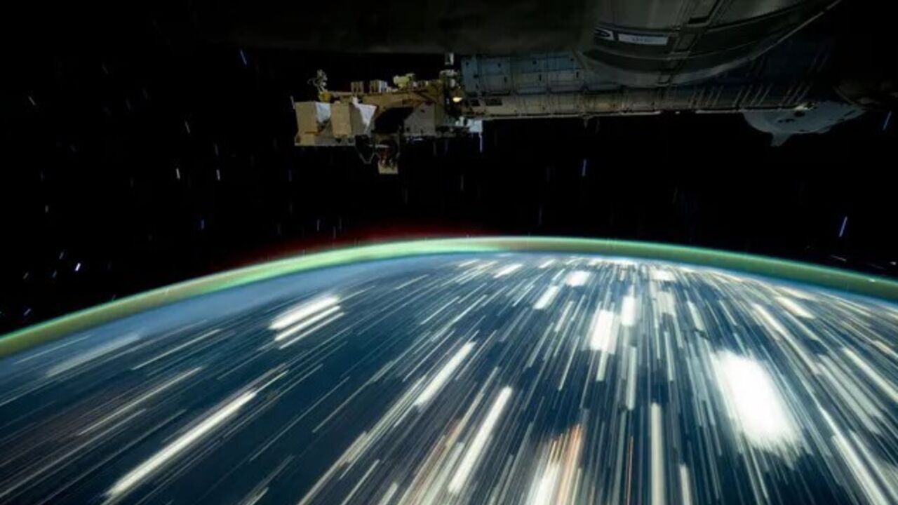 The lights of the big city. NASA astronaut shows stunning photos of the Earth from space