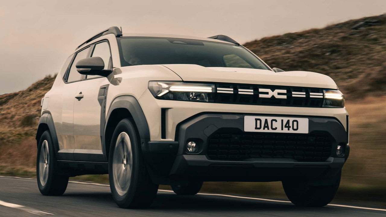 Dacia Duster pozostanie idealnym samochodem w przystępnej cenie: co wiadomo o nowym modelu SUV-a?