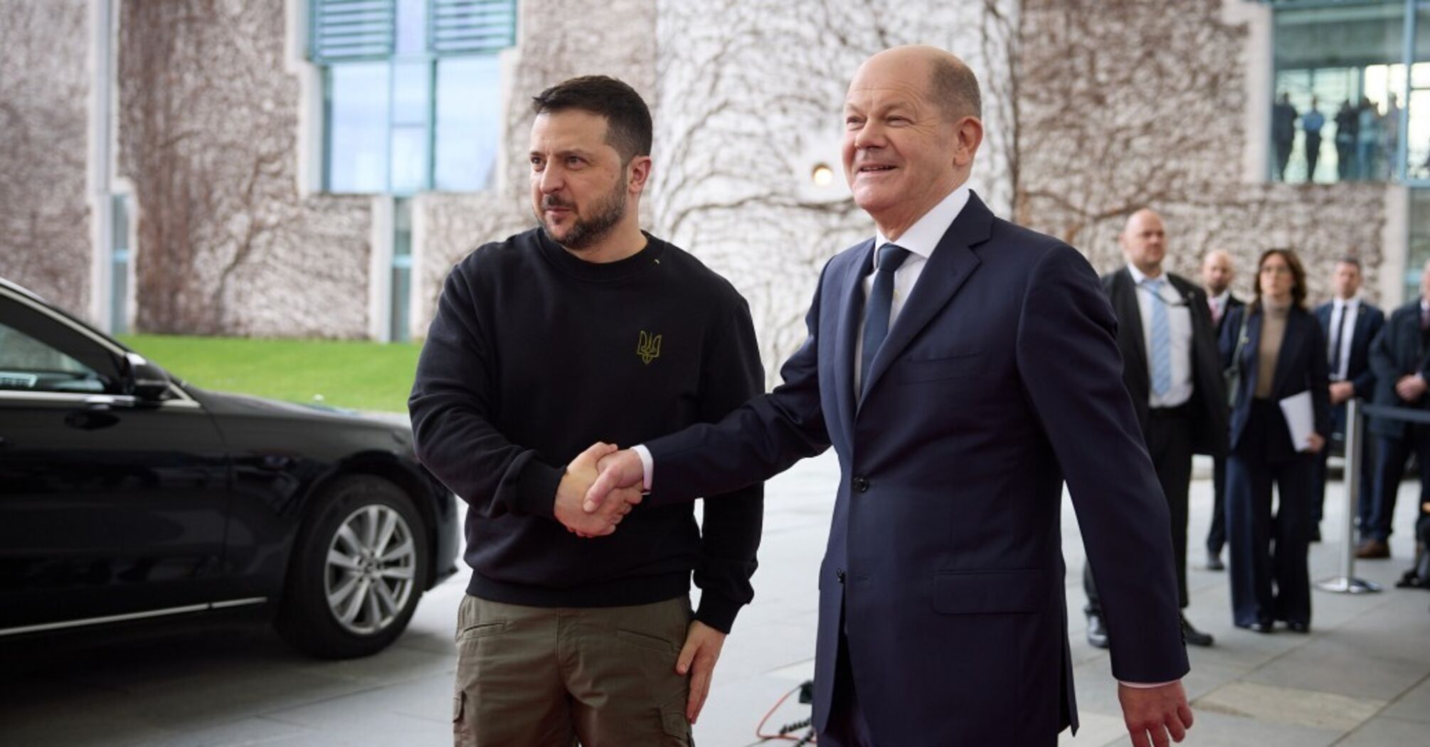 President of Ukraine Volodymyr Zelenskyy and German Chancellor Olaf Scholz