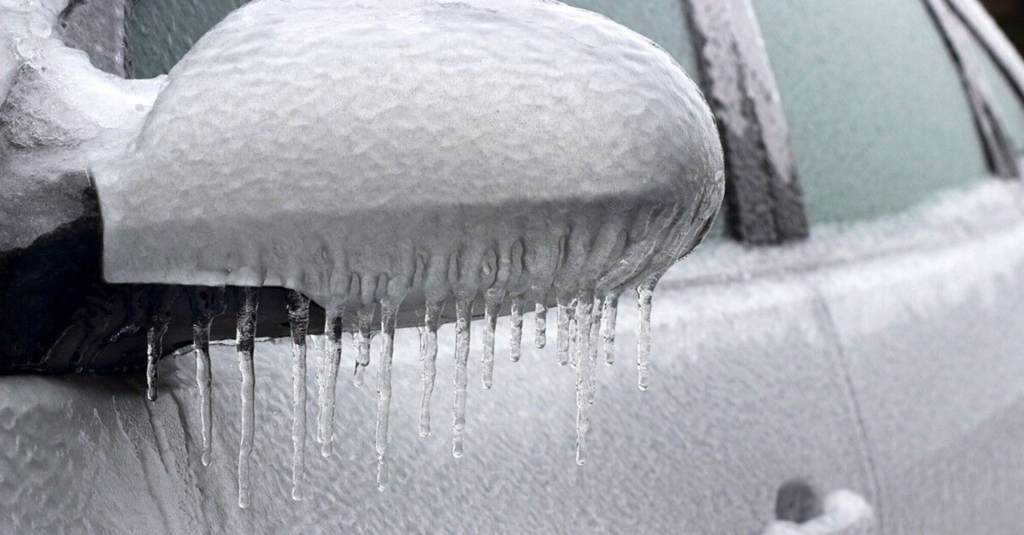 Jak szybko rozgrzać zamek samochodowy: 6 prostych sposobów na życie