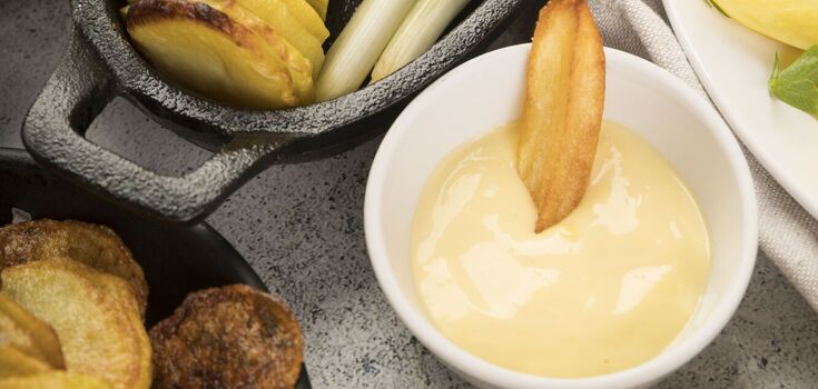 Delicious potato sauce: how to cook for the whole family to enjoy