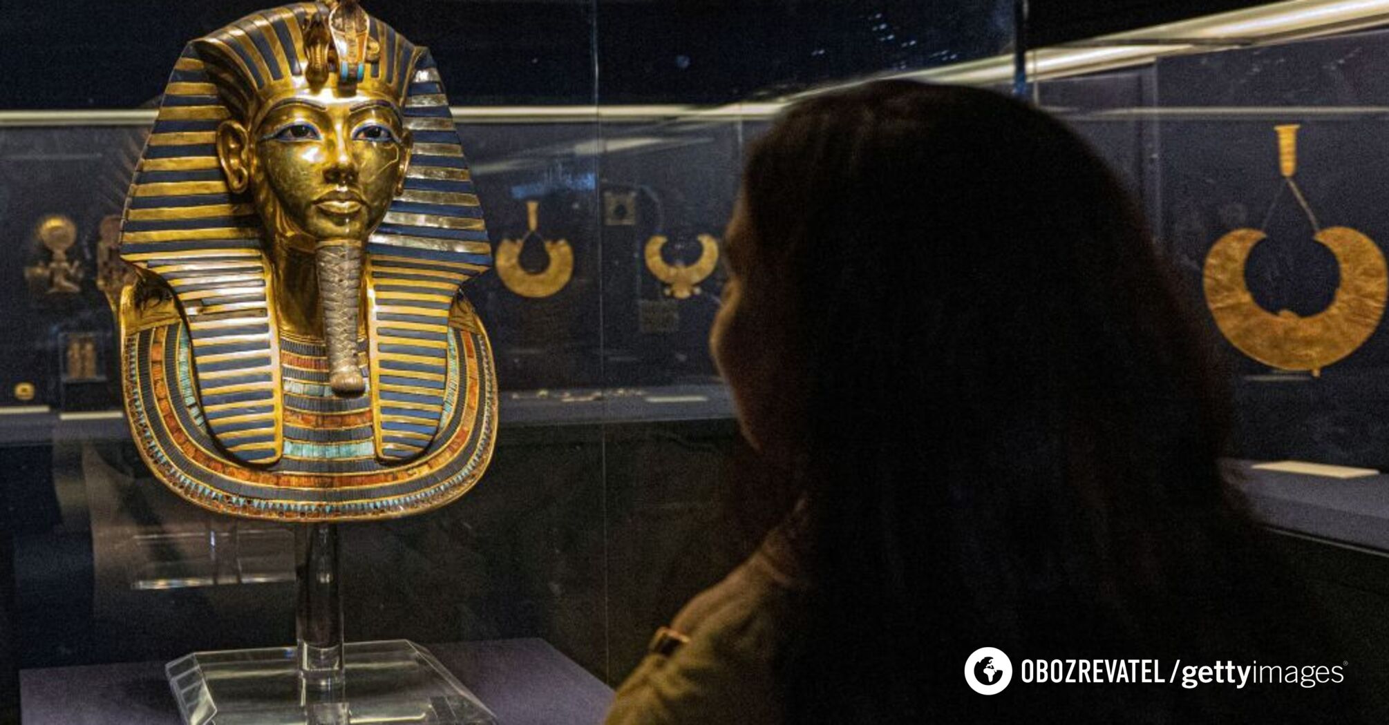 It was a woman. Scientists have established who actually owns the golden mask of Tutankhamun