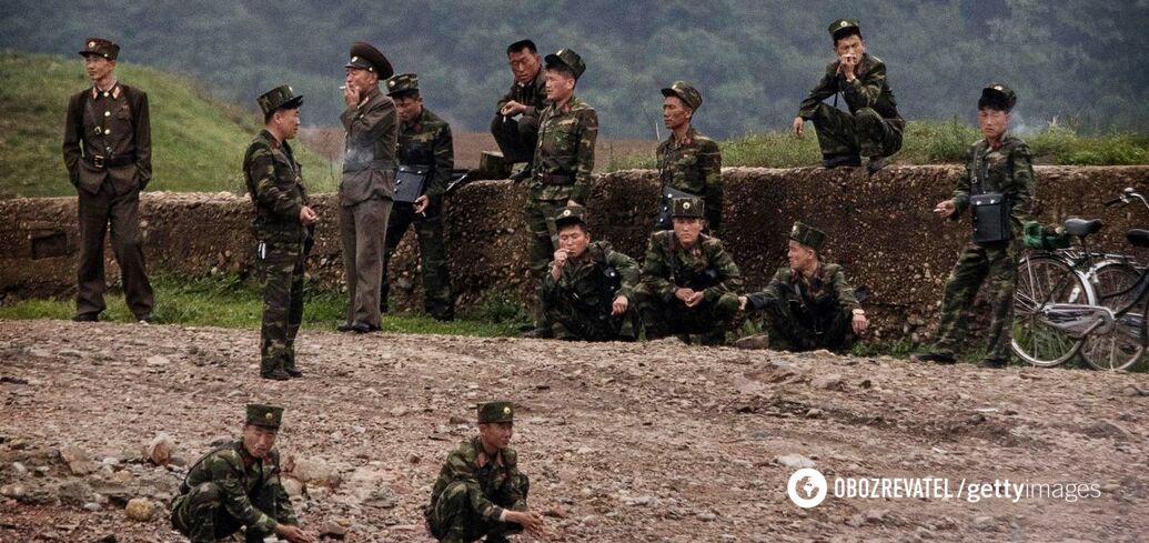 North Korean soldiers