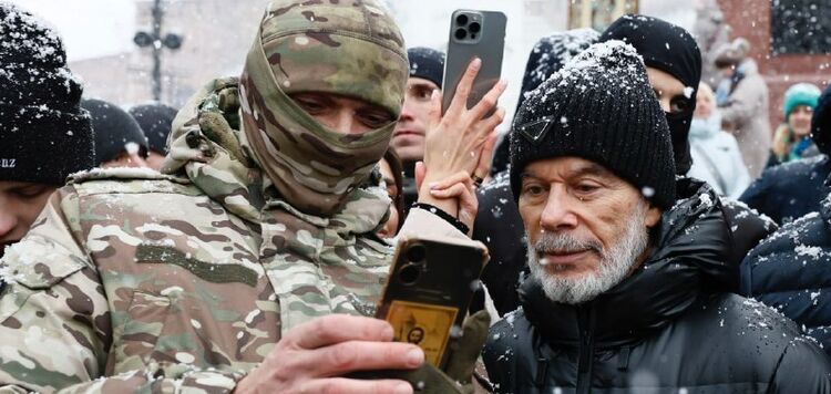 "He takes us for suckers": Gazmanov embarrassed himself with a "patriotic" image and pissed off Russians