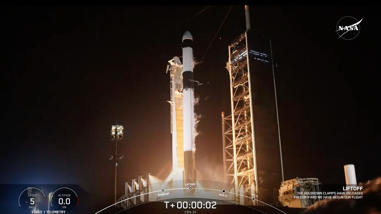 SpaceX wystrzeliwuje trzy tony ładunku na ISS dla NASA. Pełne wideo