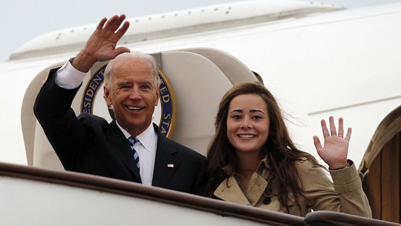 Joe Biden zostanie pradziadkiem: najstarsza wnuczka prezydenta USA ogłosiła ciążę w oryginalny sposób. Zdjęcie.
