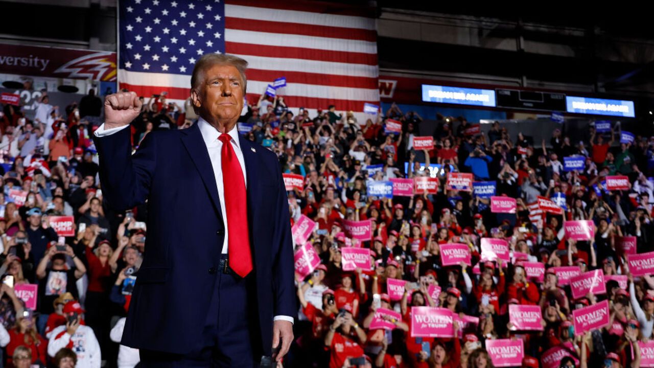 "Będziecie z nas dumni":  Trump ogłasza zwycięstwo w wyborach w USA i wygłasza pierwsze oświadczenia. Wideo