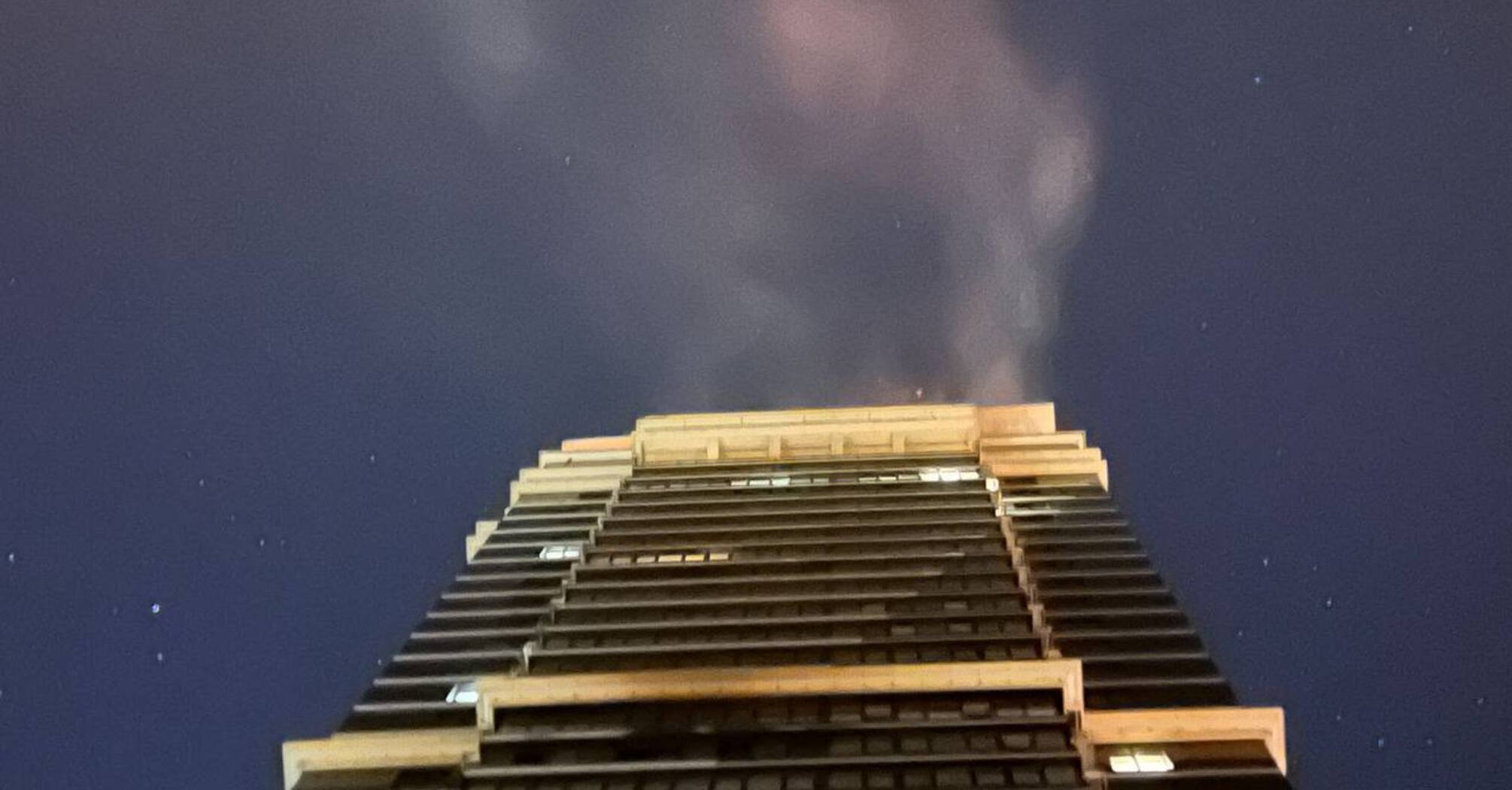 The occupiers attacked Kyiv with drones, a business center, a high-rise building and a medical facility caught fire: there are victims. Photos