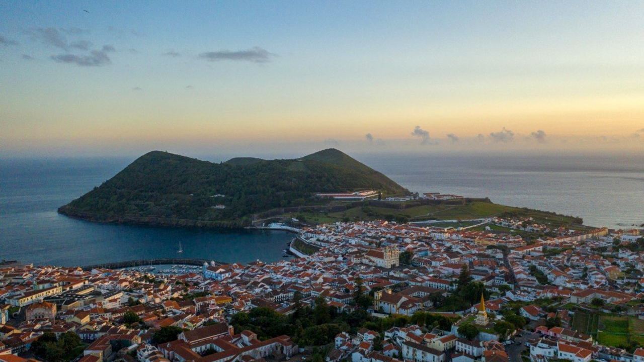 Breathtaking views: these Hawaii-like islands in Europe are much more accessible