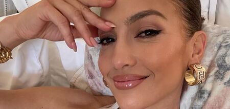 To nigdy nie wychodzi z mody: Jennifer Lopez pokazała nową wersję "nagiego manicure"