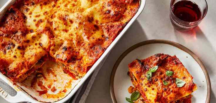 Quick lasagna with cheese and mushrooms: prepare a hearty dish for lunch for the whole family