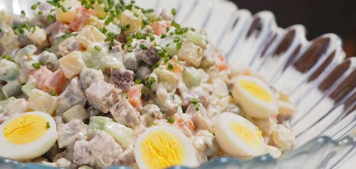 Royal Olivier salad with an unusual ingredient: the dish will be a real decoration of the New Year's table