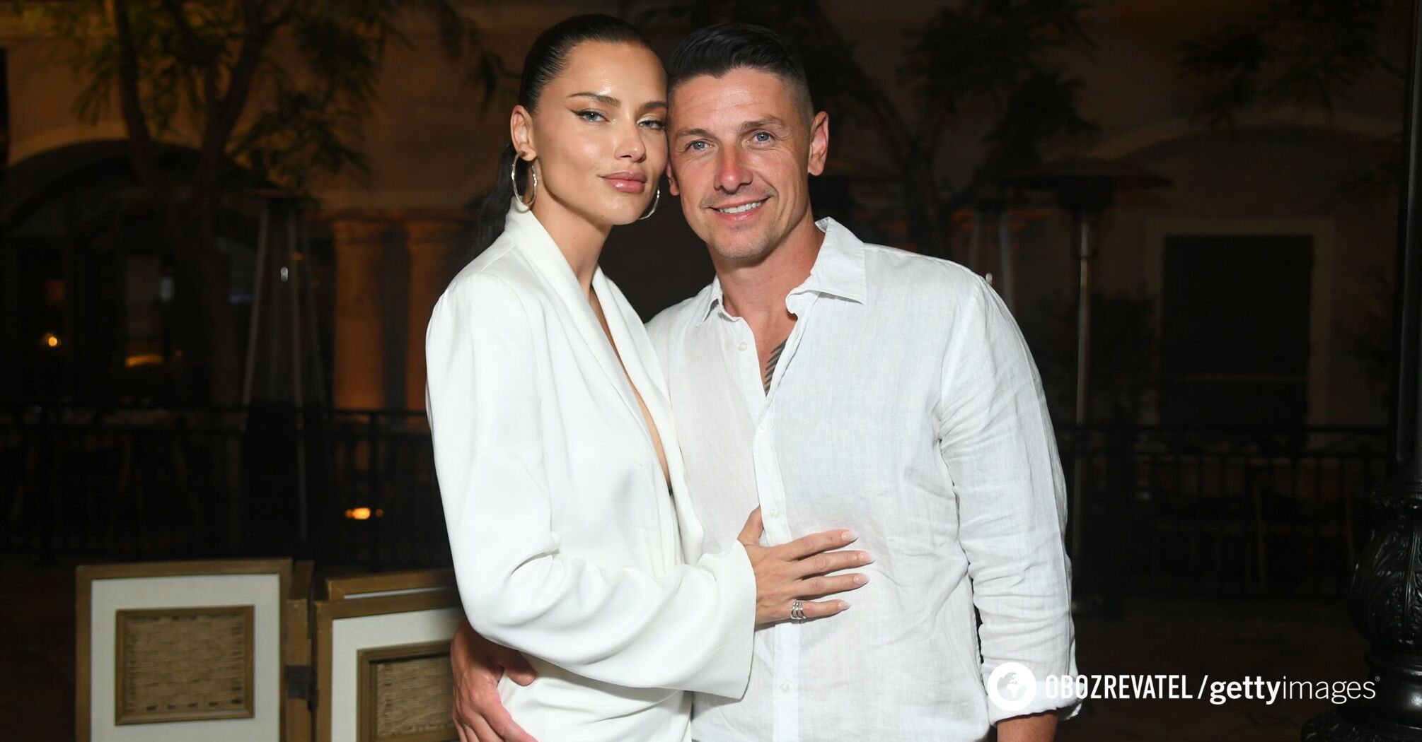 Victoria's Secret angel Adriana Lima secretly got married and showed a luxurious wedding ring. Photo