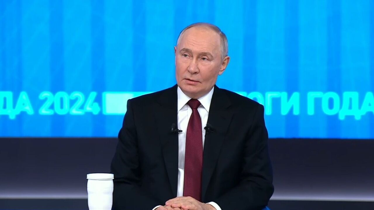 Putin tells Russians about prices and salaries