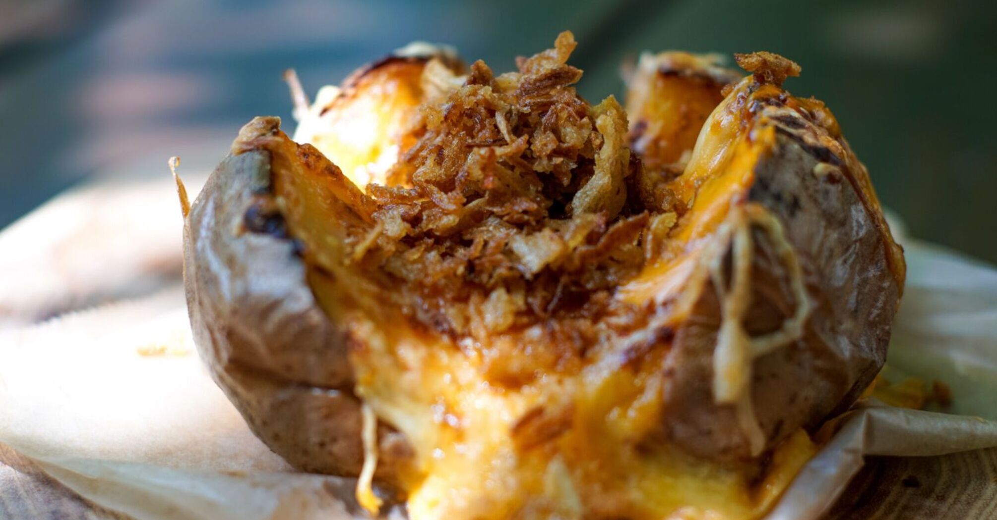 Сезонные рецепты из батата: три начинки для запекания от Ярославского