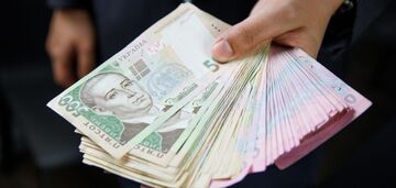 How salaries in Ukraine have grown over the past year