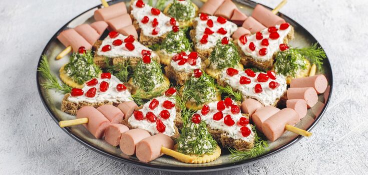 Top 3 ideas for appetizers with Philadelphia cheese for the New Year's table: what to cook