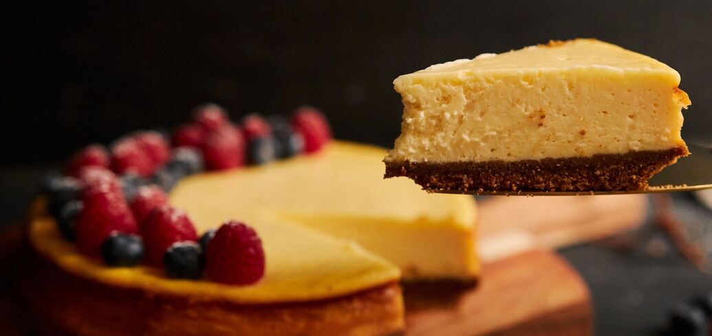 Cheesecake with Gingerbread flavor: what to make if you don't have time for cookies