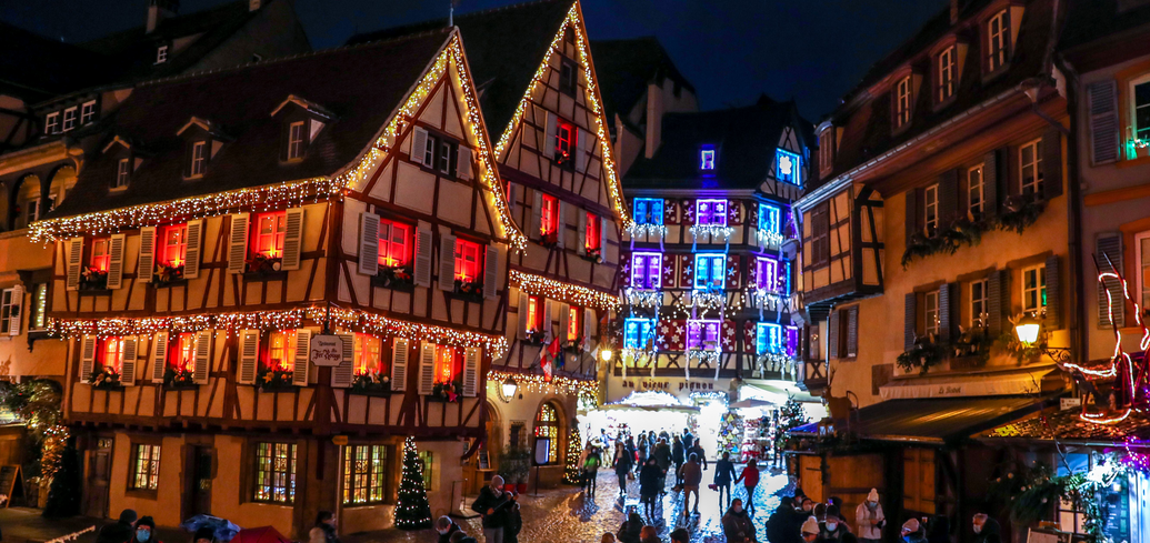 Christmas market and colored houses: a town in France fascinated tourists