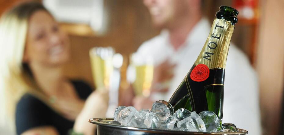 Jak przechowywać szampana
