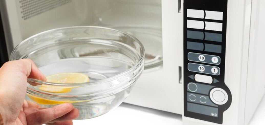 Scientists tell what microbes live in the microwave