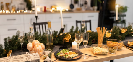 Как сделать новогоднее застолье полезным и вкусным без вреда для сердца: советы диетологов